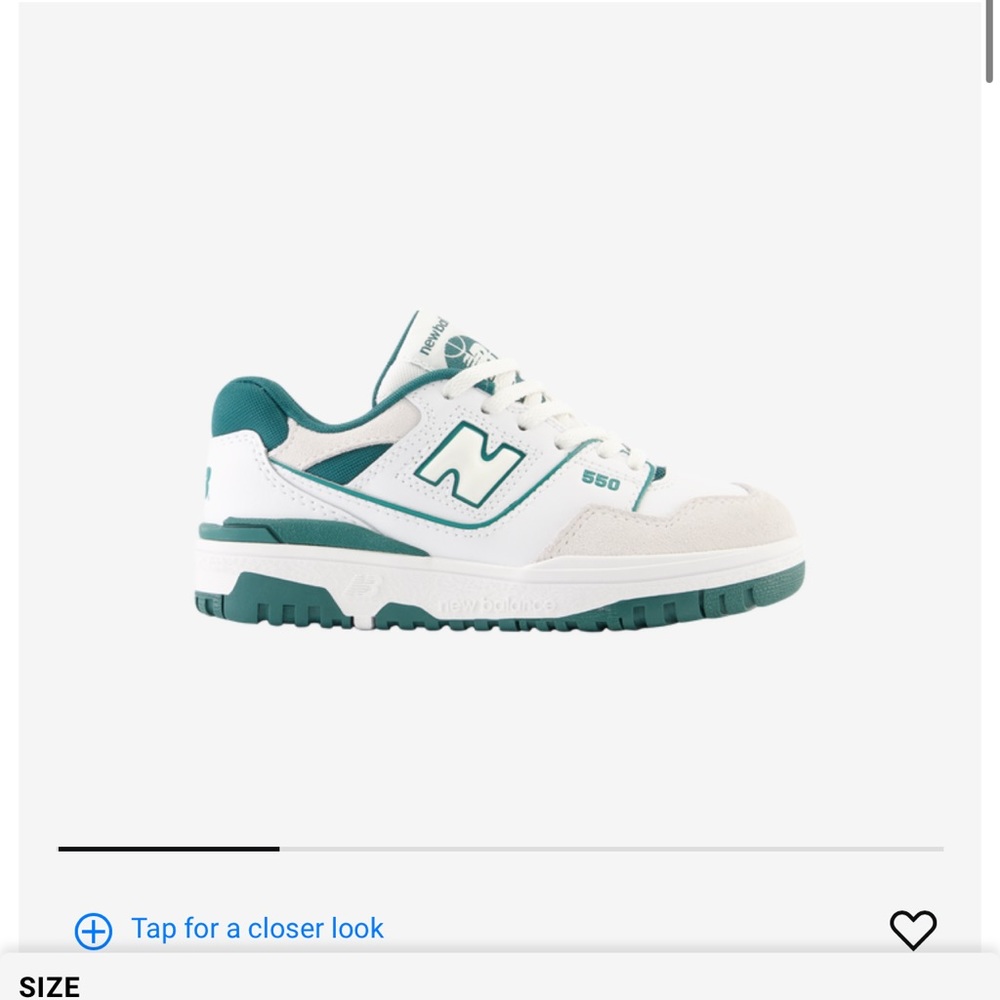 New balance 550 brand new in box never worn boys/unisex green sneaker